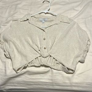 Cropped light tanned/ off white crop top